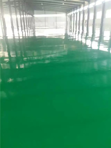 赤坎给你一份 地坪漆施工 + 维修（翻新）